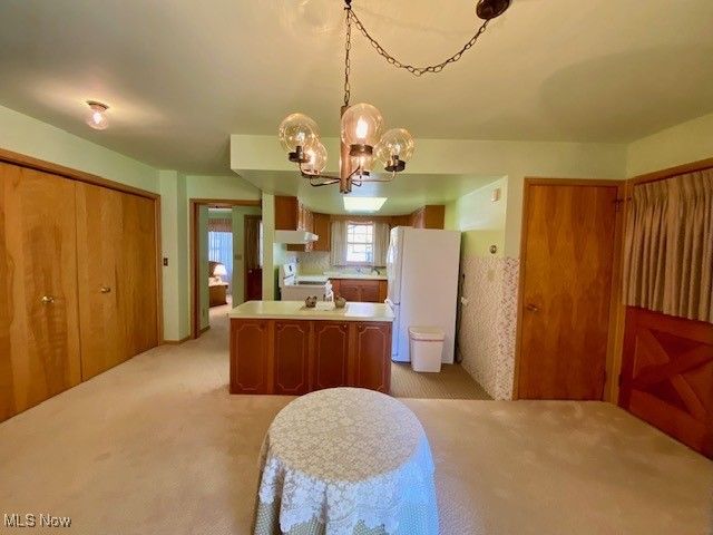 1325 Moncrest Drive NW, Warren, OH 44485