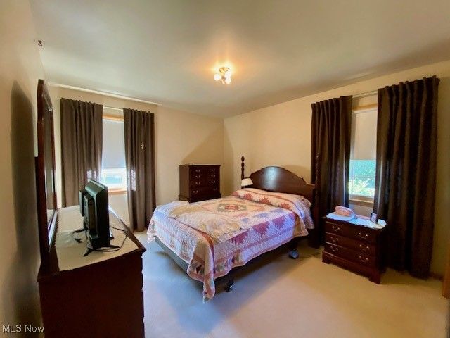 1325 Moncrest Drive NW, Warren, OH 44485