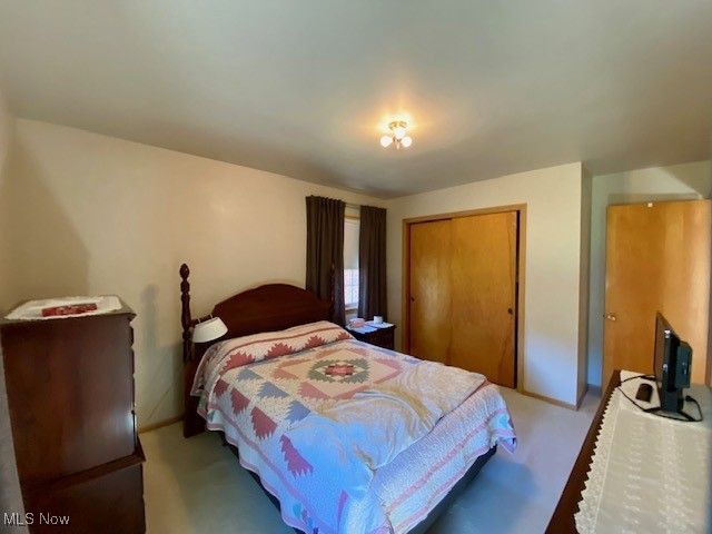 1325 Moncrest Drive NW, Warren, OH 44485