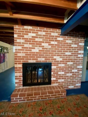 1325 Moncrest Drive NW, Warren, OH 44485