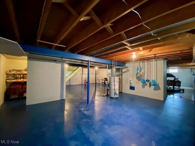 1325 Moncrest Drive NW, Warren, OH 44485