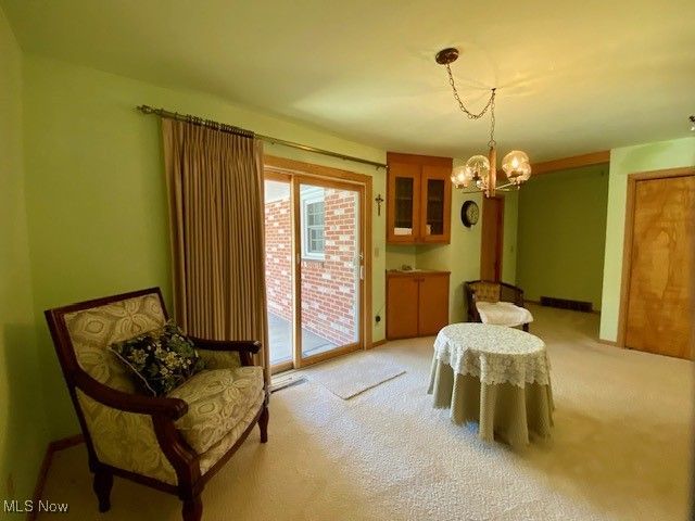 1325 Moncrest Drive NW, Warren, OH 44485