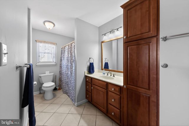 214 BLUEFIELD RD, Newark, DE 19713
