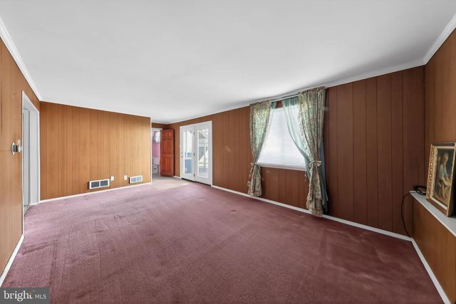 214 BLUEFIELD RD, Newark, DE 19713