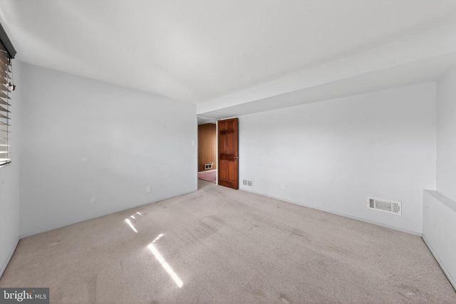 214 BLUEFIELD RD, Newark, DE 19713