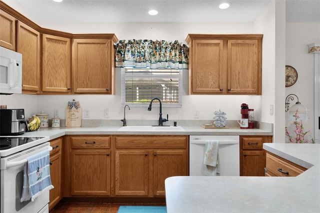 915 HARETISON AVENUE, The Villages, FL 32162
