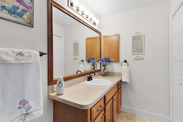 915 HARETISON AVENUE, The Villages, FL 32162