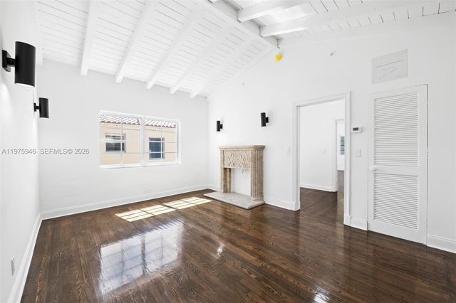 1545 Meridian Ave, Miami Beach, FL 33139