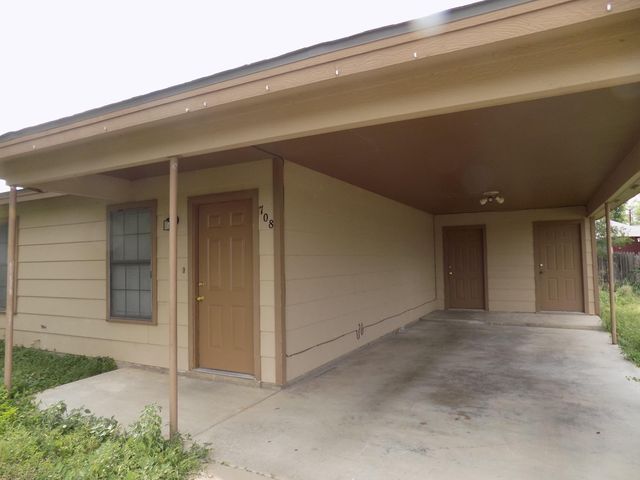 706 E Highland Boulevard, San Angelo, TX 76903