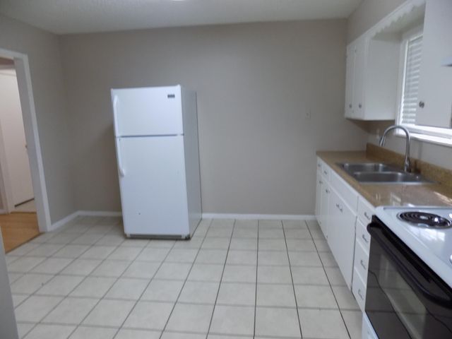 706 E Highland Boulevard, San Angelo, TX 76903