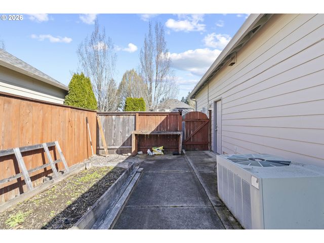 17511 Ne 30TH St, Vancouver, WA 98682