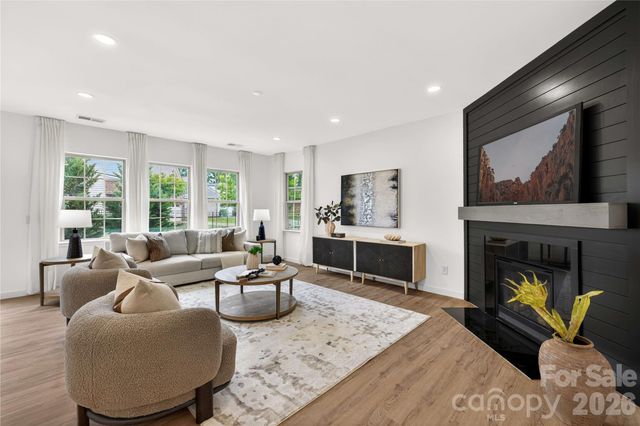 1907 Harvest Time Lane, Waxhaw, NC 28173