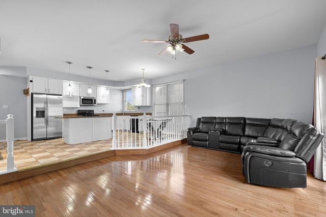 2002 BUNKER HILL CT, Odenton, MD 21113
