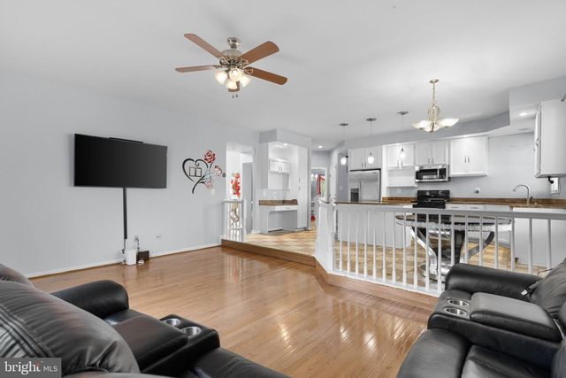 2002 BUNKER HILL CT, Odenton, MD 21113