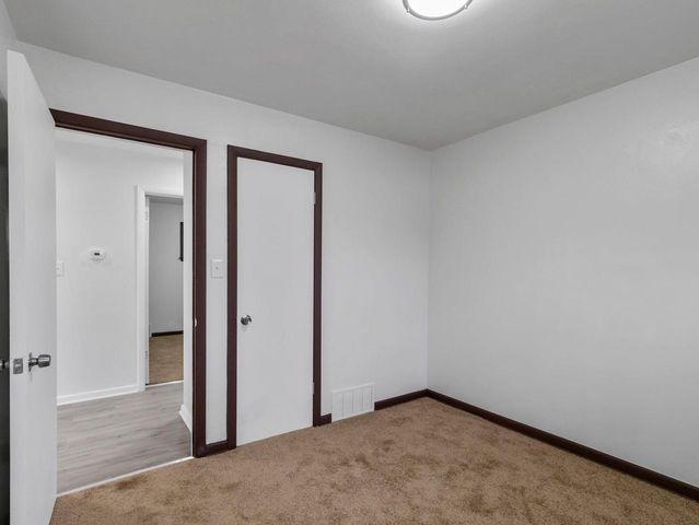 4820 N 65th STREET, Milwaukee, WI 53218