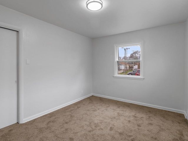4820 N 65th STREET, Milwaukee, WI 53218