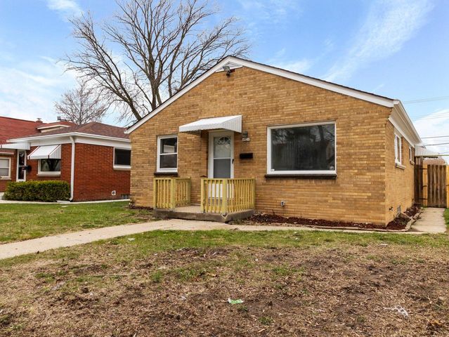 4820 N 65th STREET, Milwaukee, WI 53218