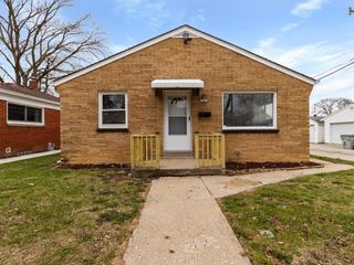 4820 N 65th STREET, Milwaukee, WI 53218