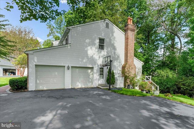 3 ARDROSSAN AVE, West Chester, PA 19382
