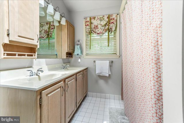 3 ARDROSSAN AVE, West Chester, PA 19382