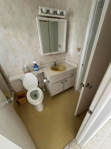 2013 Vastine Drive, Boynton Beach, FL 33426