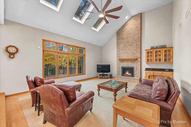 778 Black Walnut Court, Sugar Grove, IL 60554