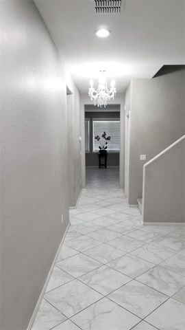 2248 E Ottawa Lane, Phoenix, AZ 85024