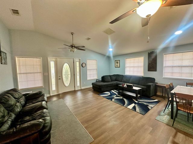 668 M L King Boulevard, Midway, FL 32343