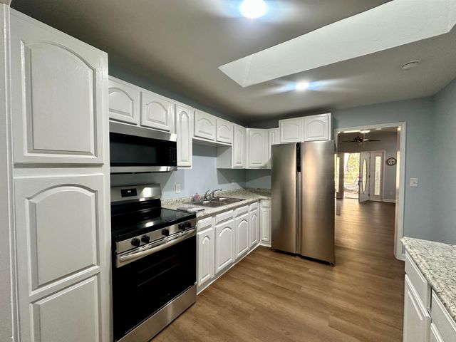 668 M L King Boulevard, Midway, FL 32343