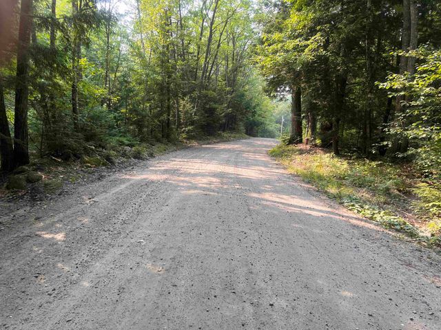 133 Quinttown Road, Orford, NH 03777