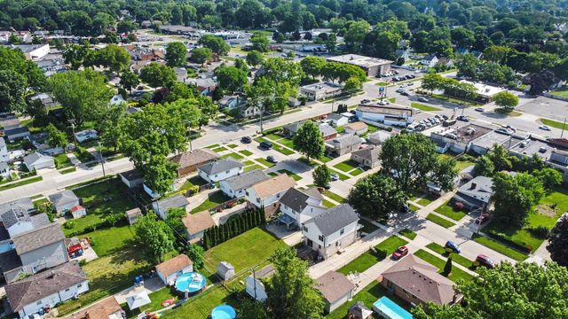 3944 Ziegler Street, Dearborn Heights City, MI 48125