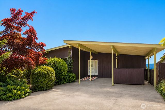 4977 19th Avenue S, Seattle, WA 98108