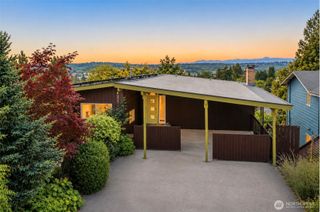 4977 19th Avenue S, Seattle, WA 98108