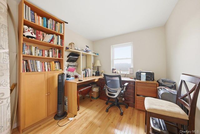 185 Bennett Avenue, Yonkers, NY 10701