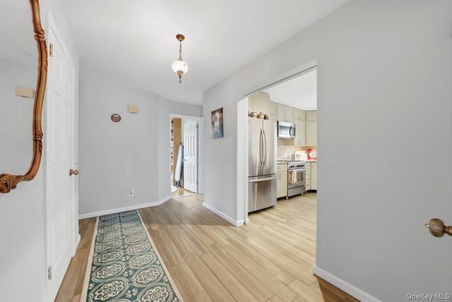 185 Bennett Avenue, Yonkers, NY 10701