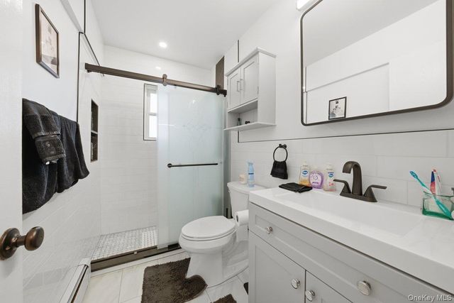 185 Bennett Avenue, Yonkers, NY 10701