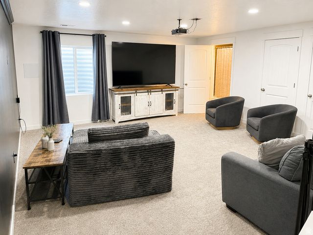 577 S GOOSENECK WAY, Saratoga Springs, UT 84045