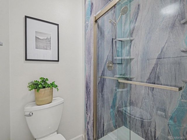 3030 S Macon Cir, Aurora, CO 80014