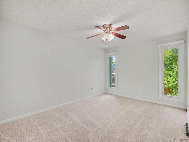3030 S Macon Cir, Aurora, CO 80014