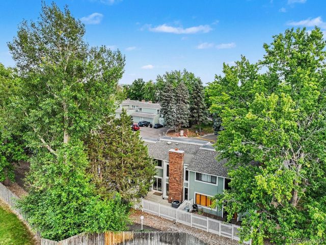 3030 S Macon Cir, Aurora, CO 80014
