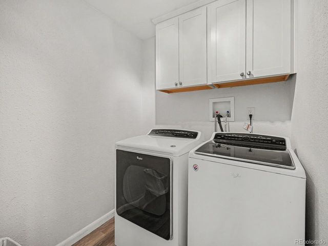 3030 S Macon Cir, Aurora, CO 80014