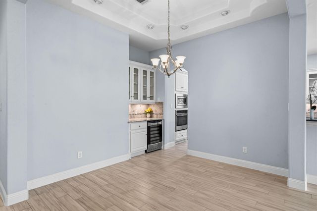 34 Brookefield Circle, Magnolia, TX 77355