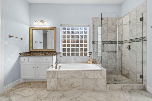 34 Brookefield Circle, Magnolia, TX 77355