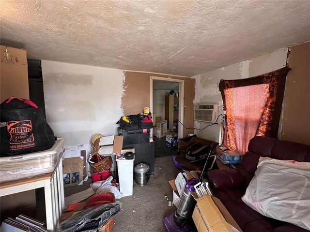 1201 N Independence Avenue, Oklahoma City, OK 73107