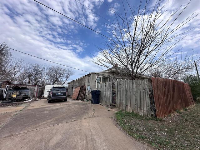 1201 N Independence Avenue, Oklahoma City, OK 73107