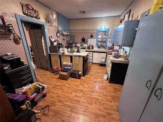 1201 N Independence Avenue, Oklahoma City, OK 73107