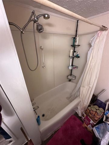 1201 N Independence Avenue, Oklahoma City, OK 73107