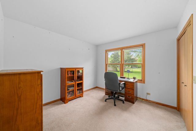 460 E Railroad Avenue, Leland, IL 60531