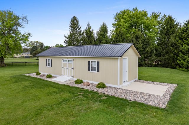 460 E Railroad Avenue, Leland, IL 60531