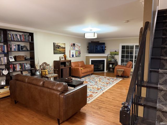 212 Alexandria Drive, Newburgh, IN 47630